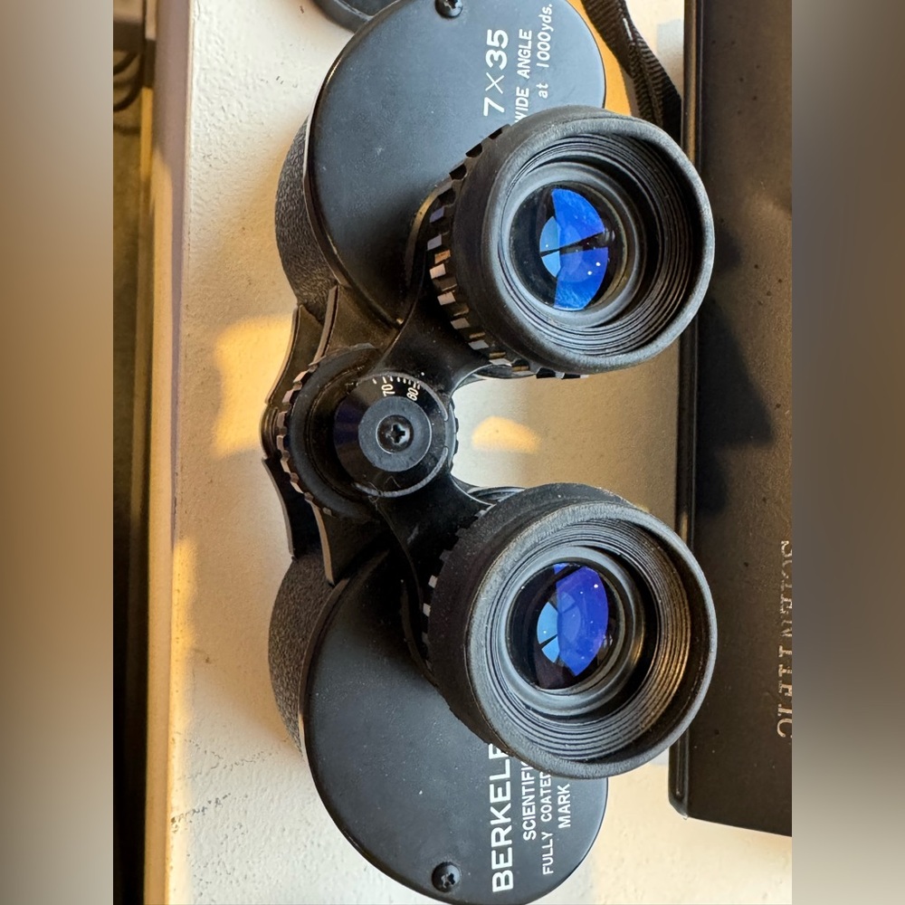 Binoculars by Berkeley – scientific fully coated optics, Mark V
Made in Japan.